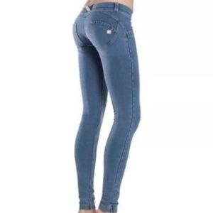 Freddy W.R. UP Light Wash Jeans leggings mid waist